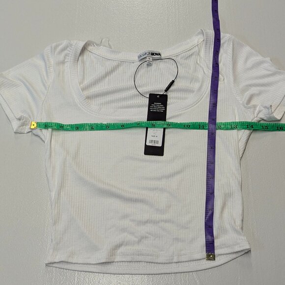 NWT Shirt Bundle Fashion Nova White One Step Up Ivory Size S/M - Picture 4 of 11